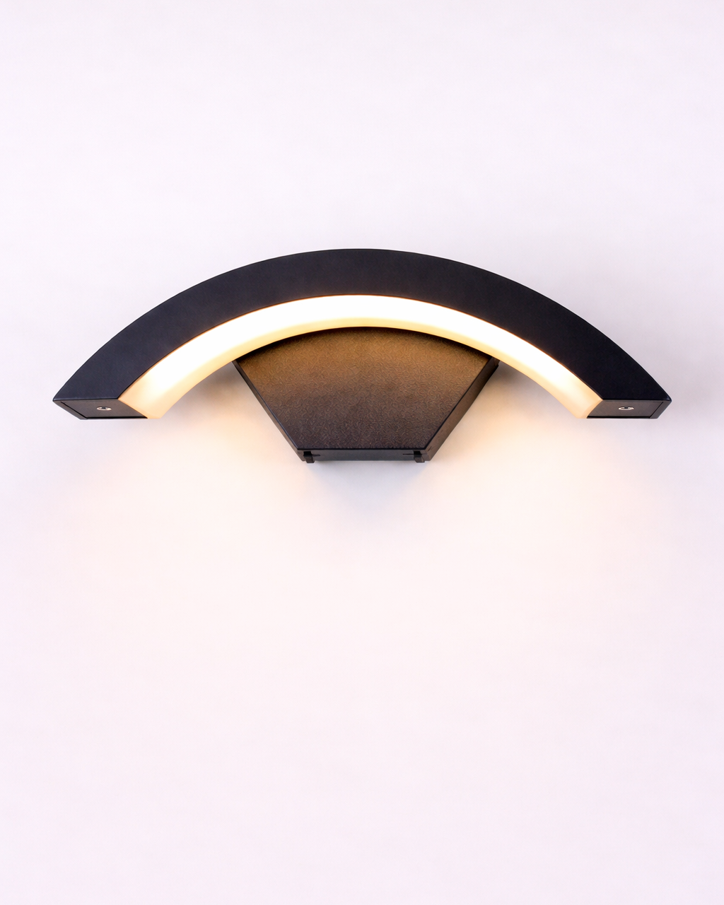 Aplique LED Exterior Curvo Impermeable para Fachada