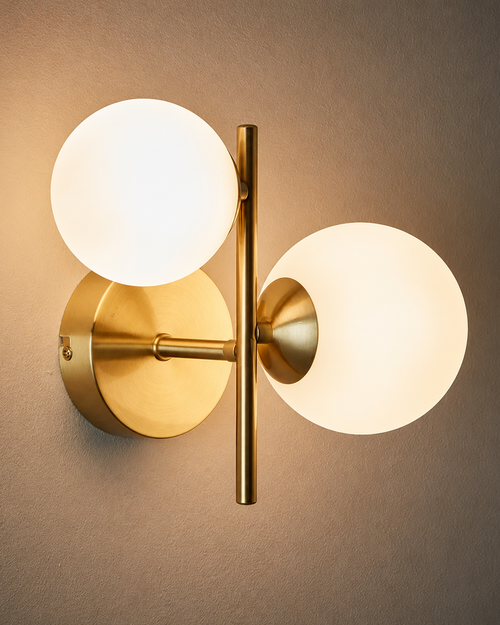 Aplique de Pared Dorado con Doble Bola de Cristal
